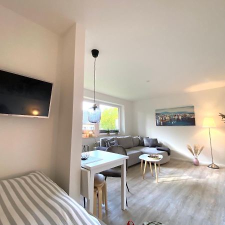 Gluecksburg Ferienwohnung 'Kursnord' Rotenhaus Esterno foto