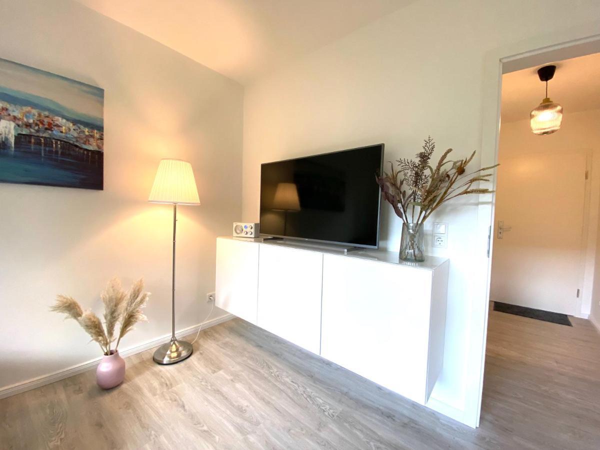Gluecksburg Ferienwohnung 'Kursnord' Rotenhaus Esterno foto